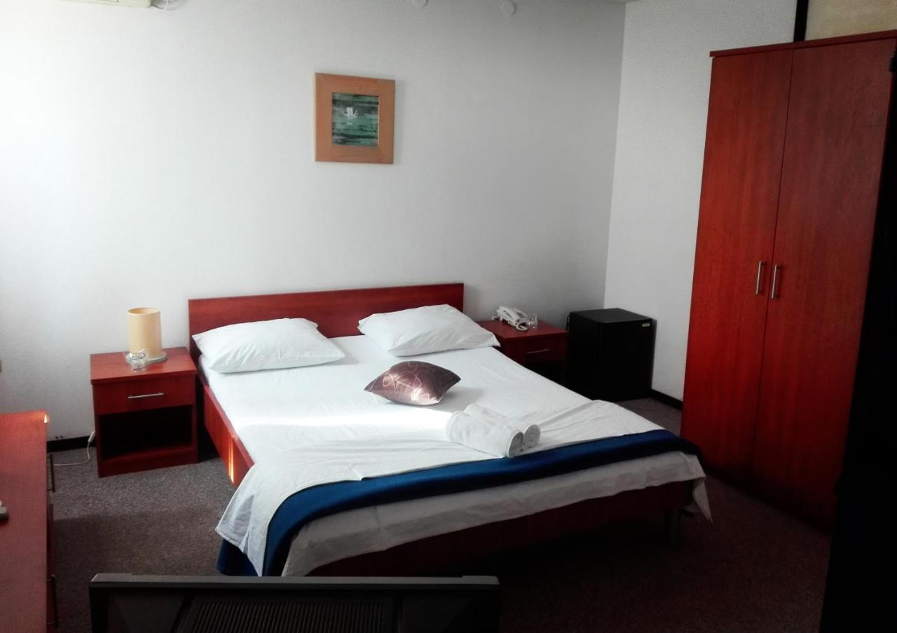 Hotel Park Višići Esterno foto
